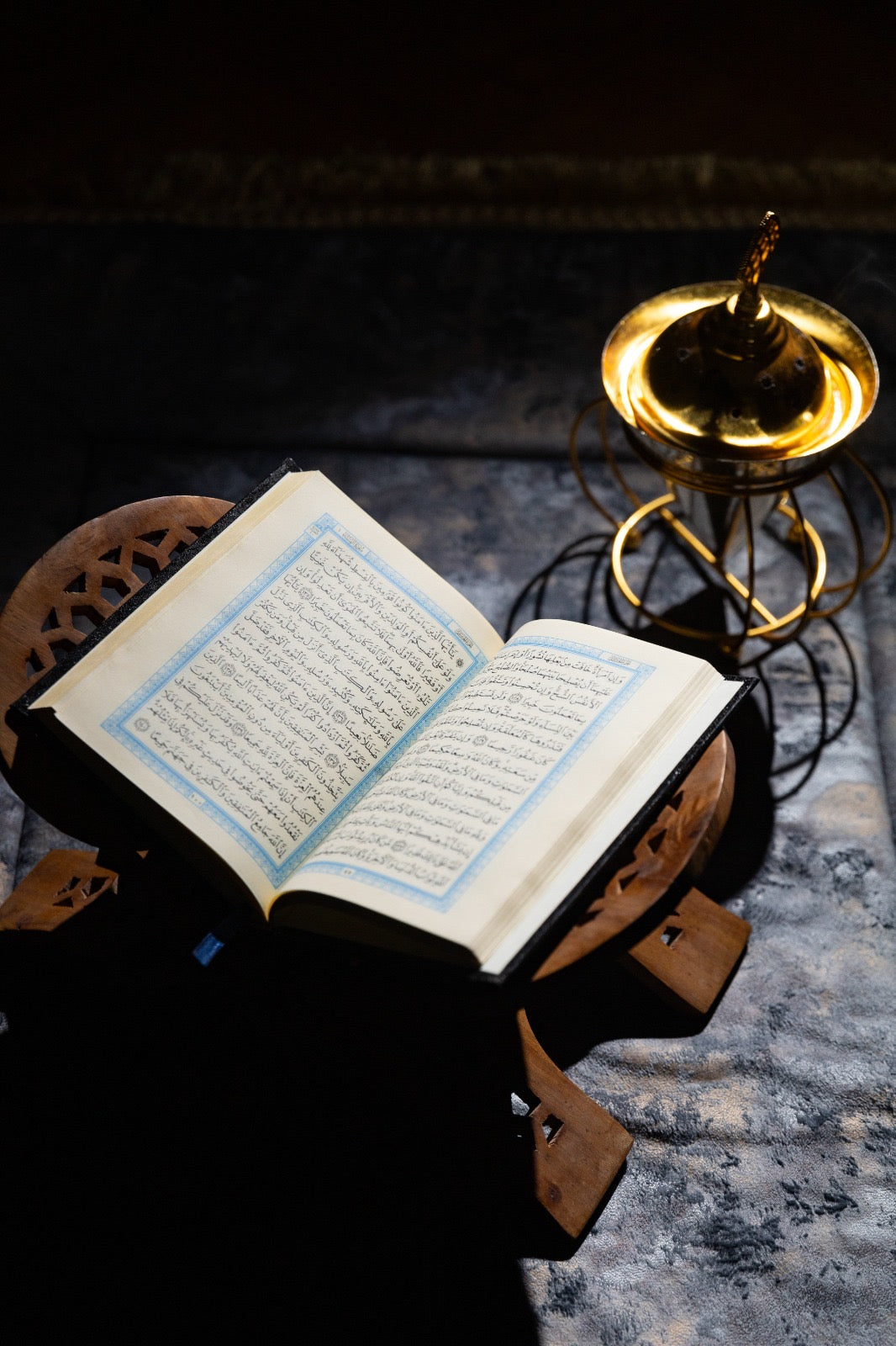 كرتون ١٠ مصاحف السحار المقاس الكبير TEN LARGE ALSAHHAR QURAAN BOOKS