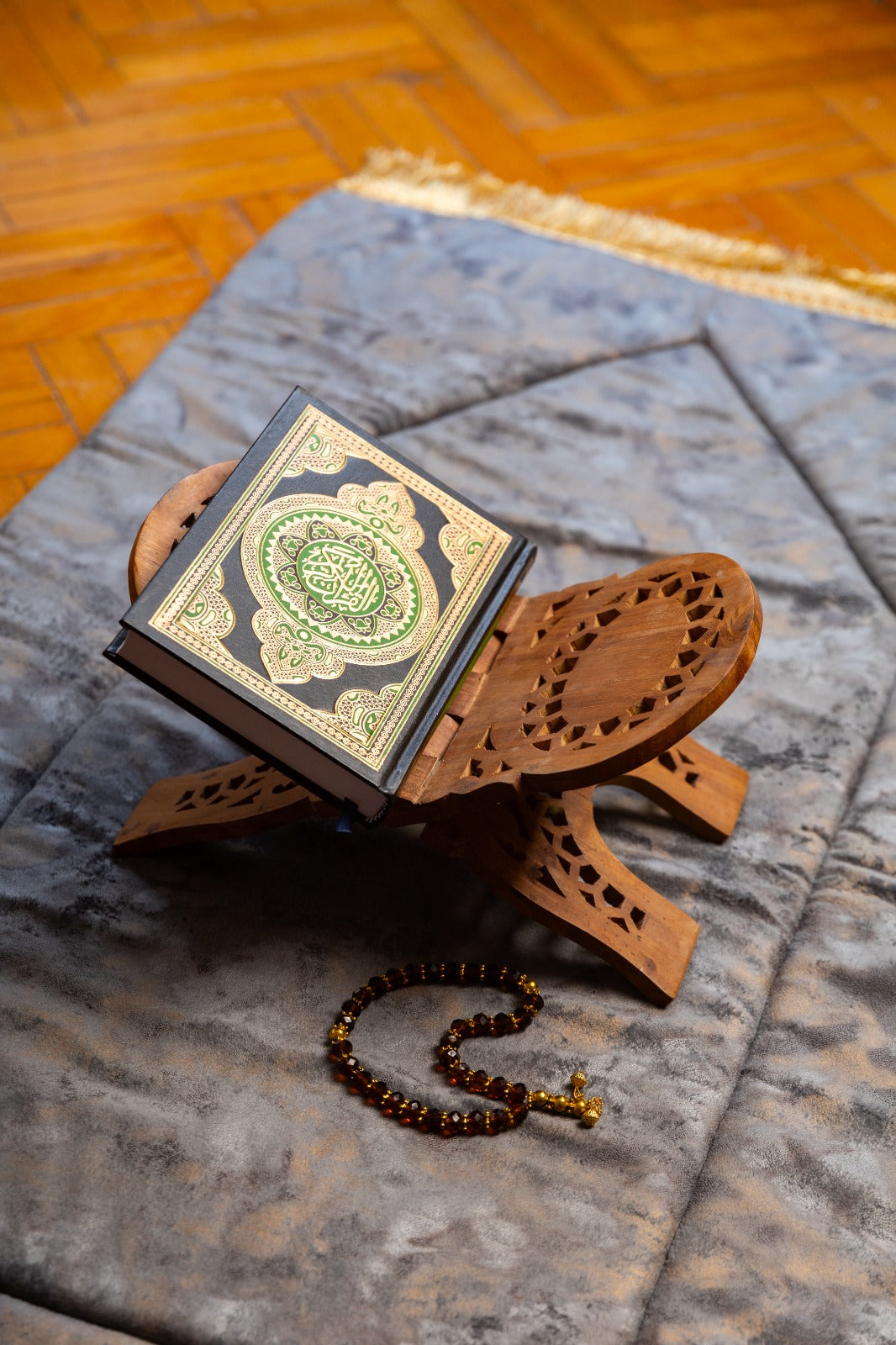 كرتون ١٠ مصاحف السحار المقاس الكبير TEN LARGE ALSAHHAR QURAAN BOOKS