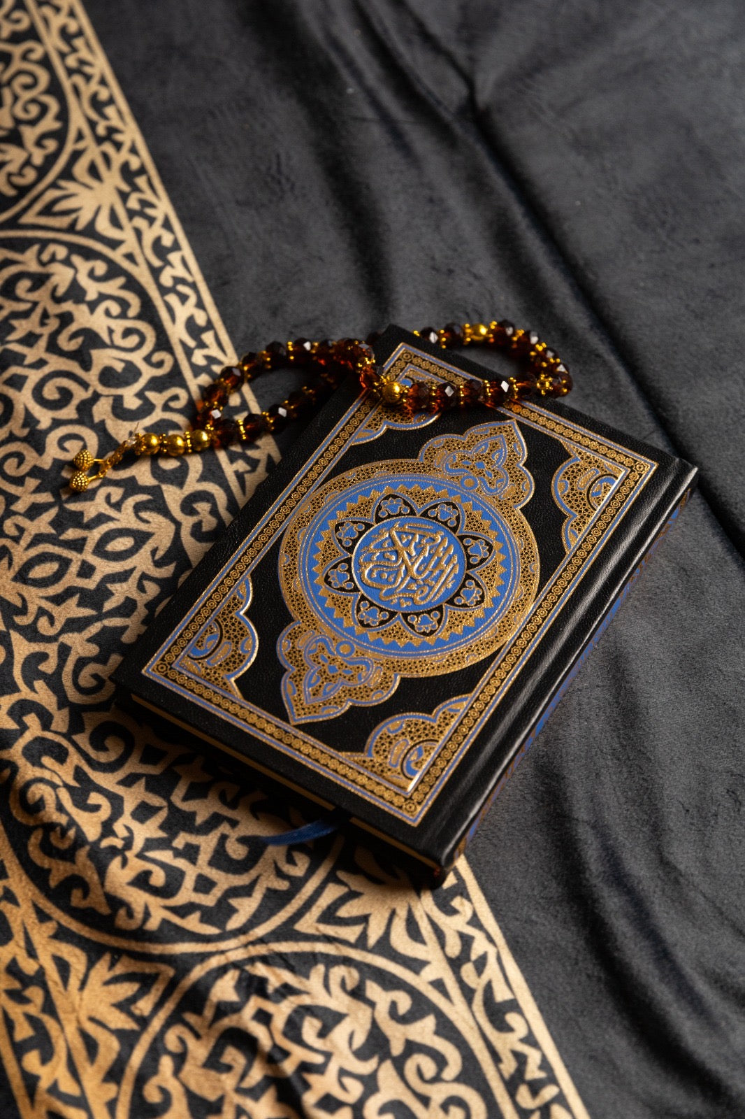 كرتون ١٠ مصاحف السحار المقاس الكبير TEN LARGE ALSAHHAR QURAAN BOOKS